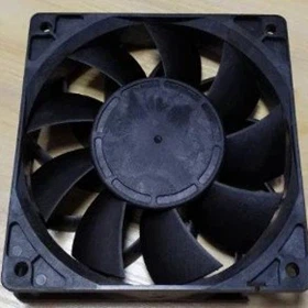 المعجبين المدمجة للتيار المباشر لفئة الطيران